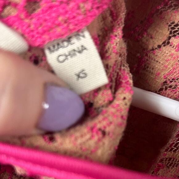 Anthropologie Dolan Pink Rose Ruffled Top size XS - Picture 8 of 8